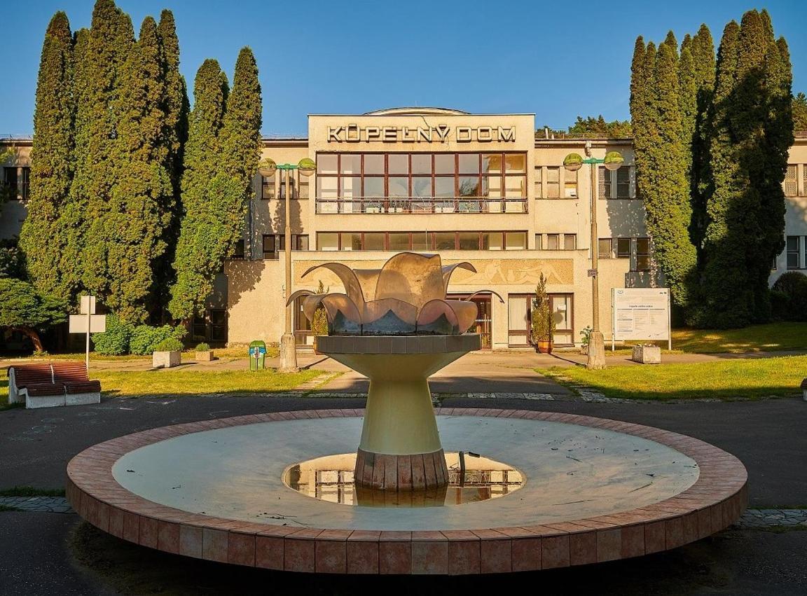 Hotel Palace - Kupele סליאץ' מראה חיצוני תמונה